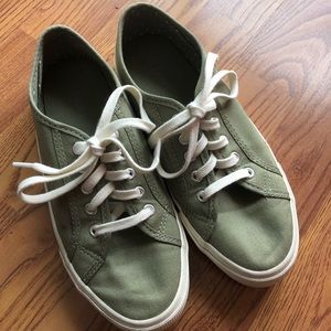Old Navy Sneakers